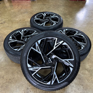 더 뉴 K5 dl3 18인치 순정휠타이어 팝니다