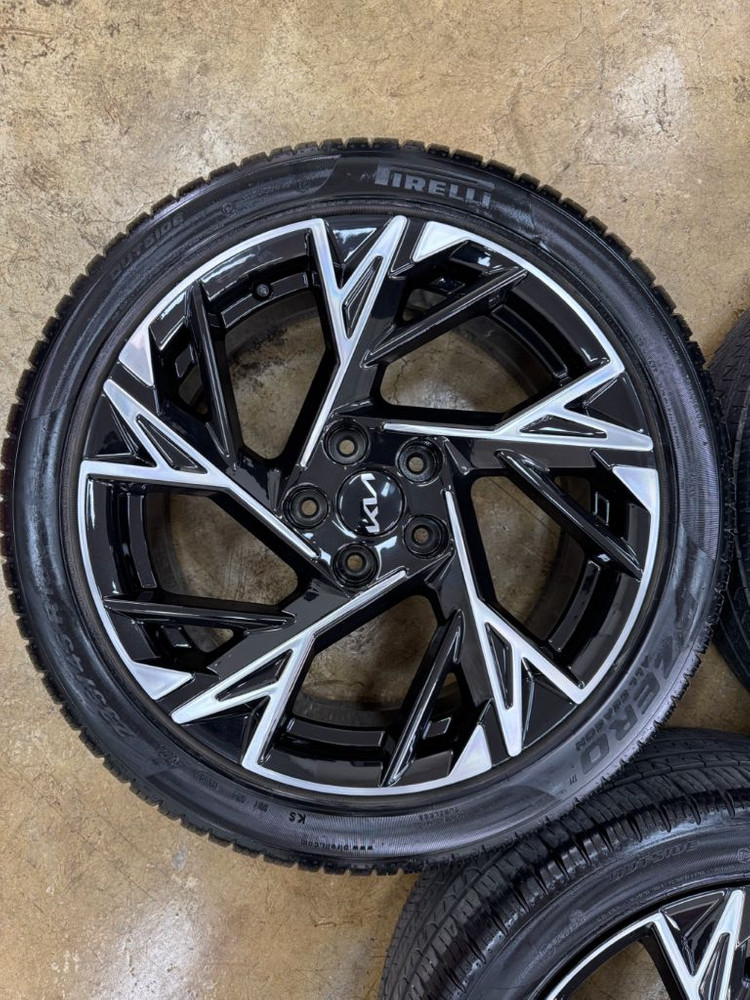 더 뉴 K5 dl3 18인치 순정휠타이어 팝니다--4