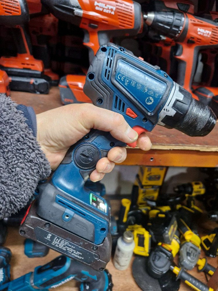 [정품]보쉬충전드릴드라이버 GSB18V90C 브러쉬리스 블루투스 킥벡A급 이미지