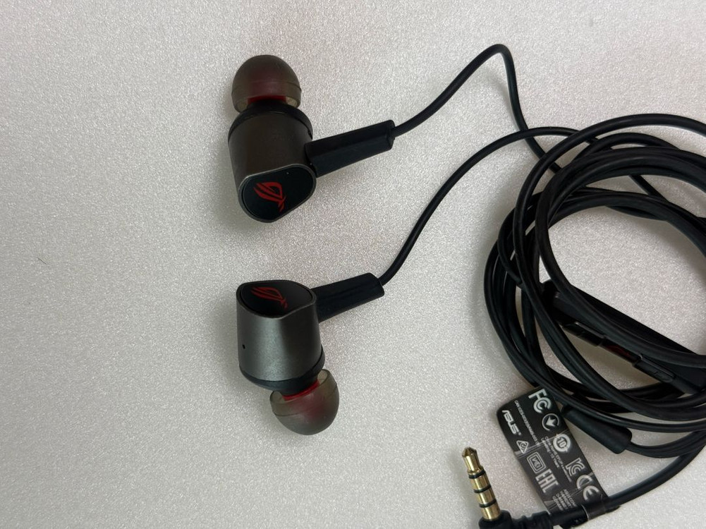 에이수스 ROG CETRA II CORE 유선이어폰 이미지