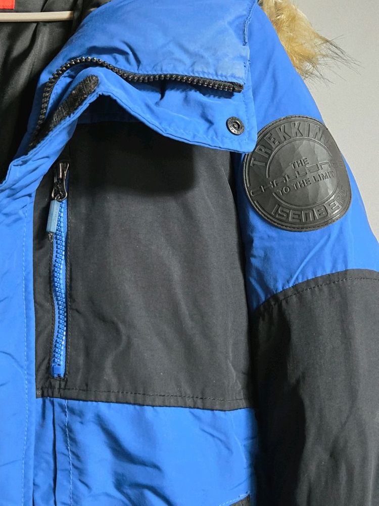 네파 이젠버그 블루 패딩--3