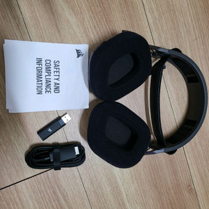 커세어 HS80 MAX 무선 헤드셋