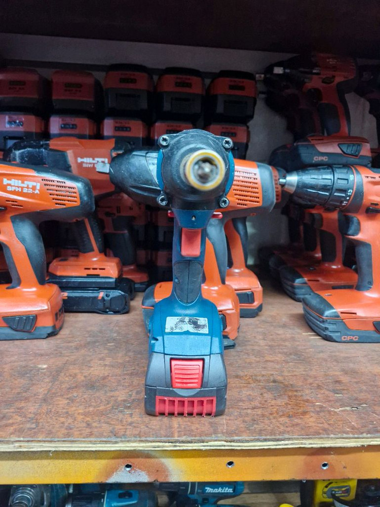 [정품]보쉬충전임팩드라이버 GDR18V160 임팩드릴 배터리포함 A급 이미지