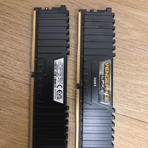 커세어 CORSAIR ddr4 16gb x 2개 3600 메모리 램