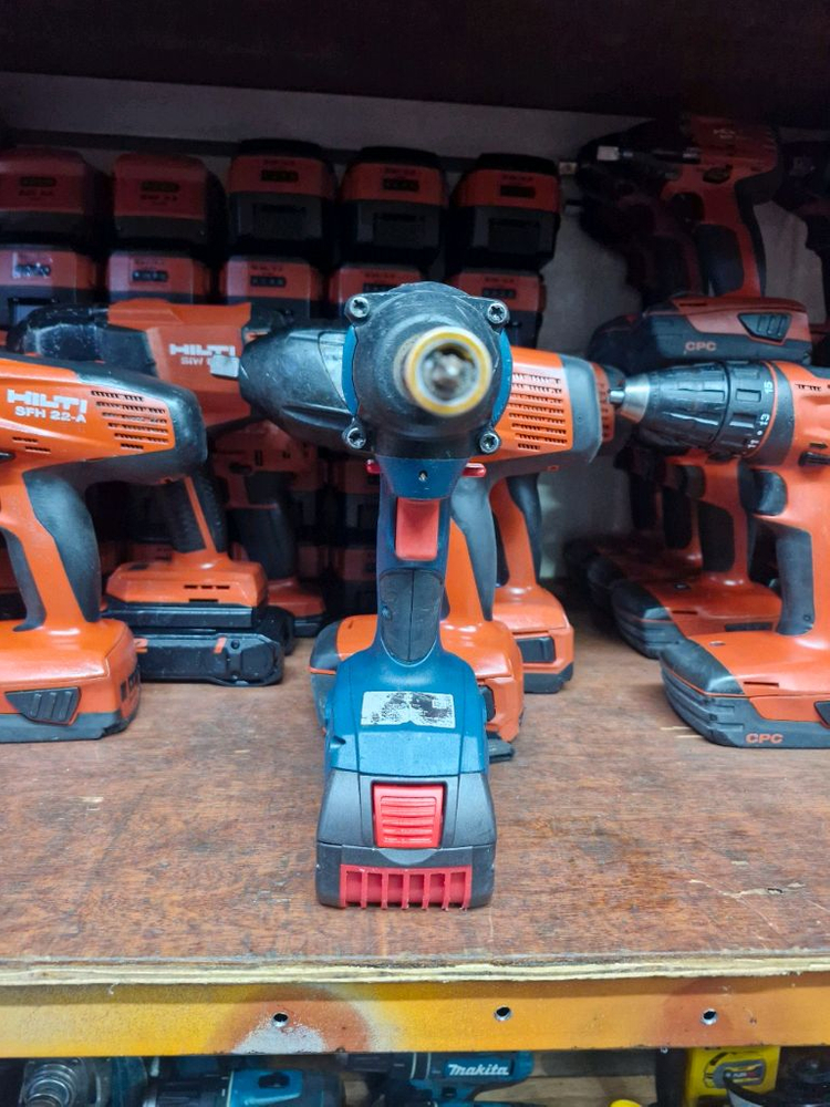 [정품]보쉬충전임팩드라이버 GDR18V160 임팩드릴 배터리포함 A급 이미지