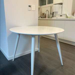 한샘 원형식탁 화이트