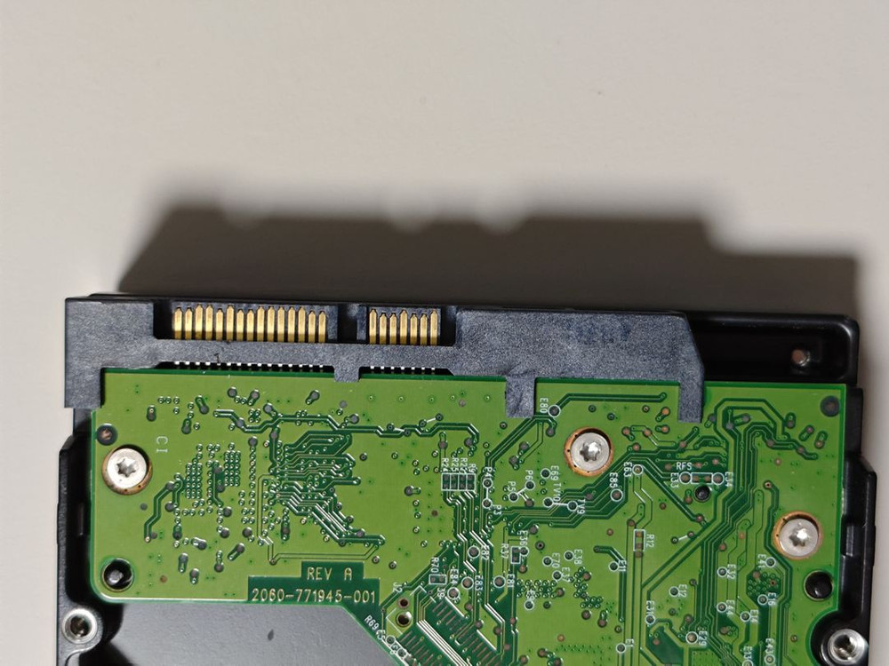 WD 2TB 2테라 퍼플 HDD--2