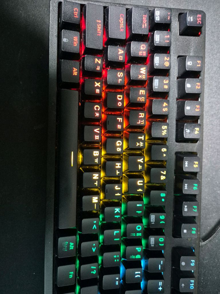 앱코 K660S 기계식 게이밍 키보드 블랙--1