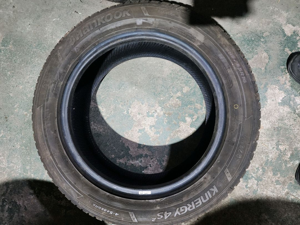 205 55 16 중고타이어 2개--2