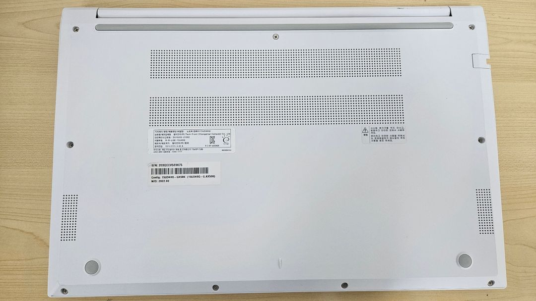 [노트북] LG 울트라PC 15UD40Q 15인치 라이젠5 8GB SSD1TB--6