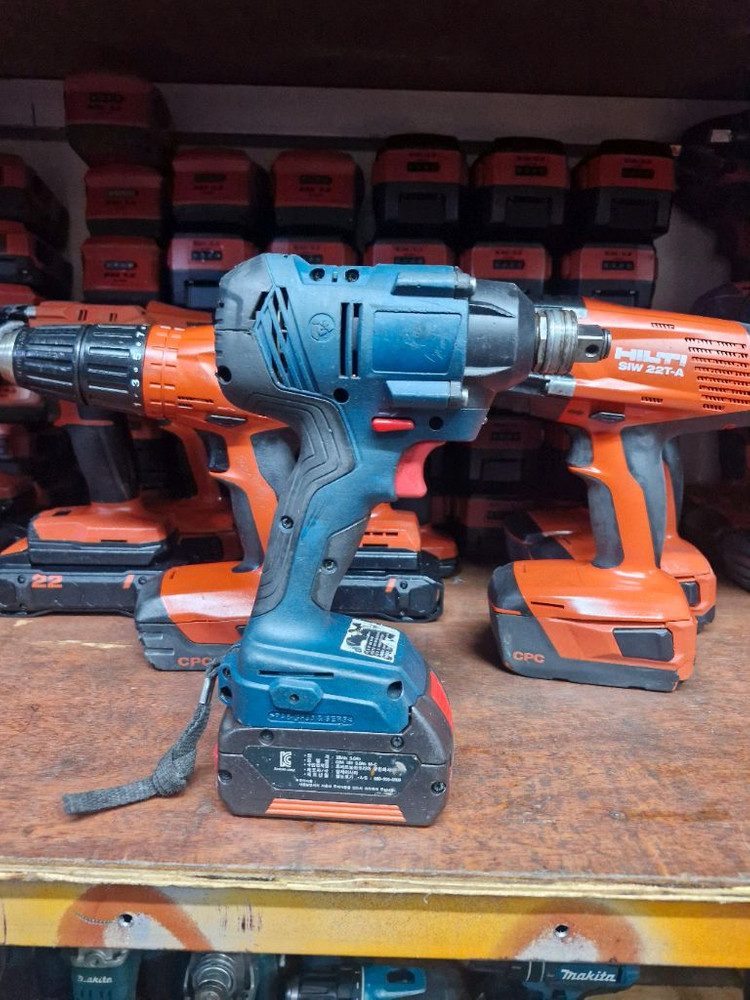 [정품]보쉬충전임팩렌치GDX18V180 임팩드라이버 렌치겸용 A급 이미지