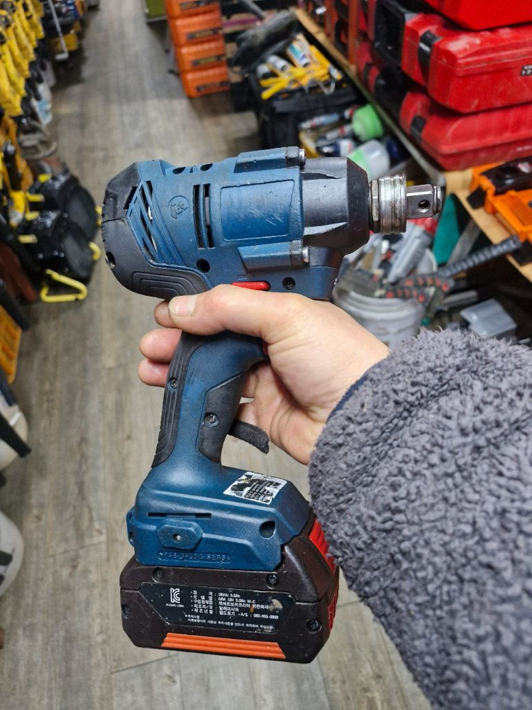 [정품]보쉬충전임팩렌치GDX18V180 임팩드라이버 렌치겸용 A급 이미지