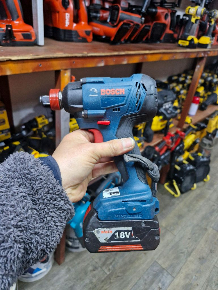 [정품]보쉬충전임팩렌치GDX18V180 임팩드라이버 렌치겸용 A급 이미지