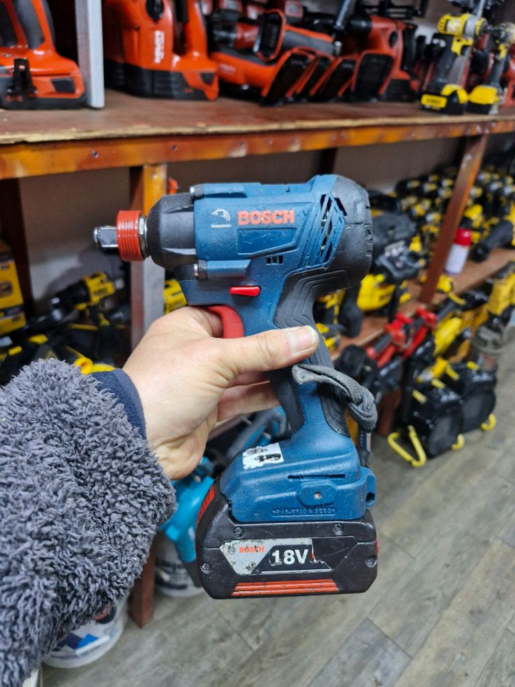 [정품]보쉬충전임팩렌치GDX18V180 임팩드라이버 렌치겸용 A급 이미지