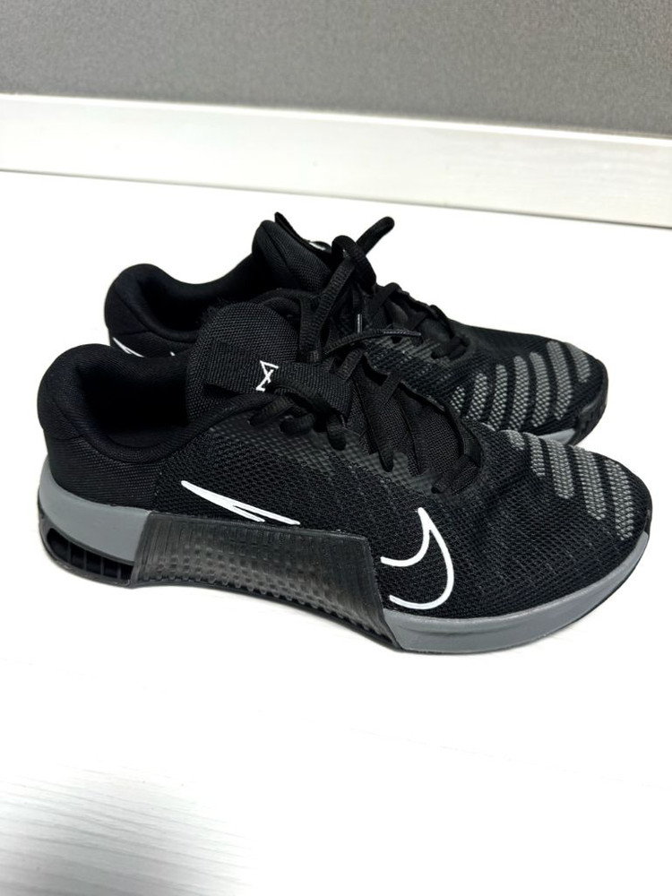 나이키 메트콘 9 블랙 운동화 275mm 1회 착용 팝니다.--0