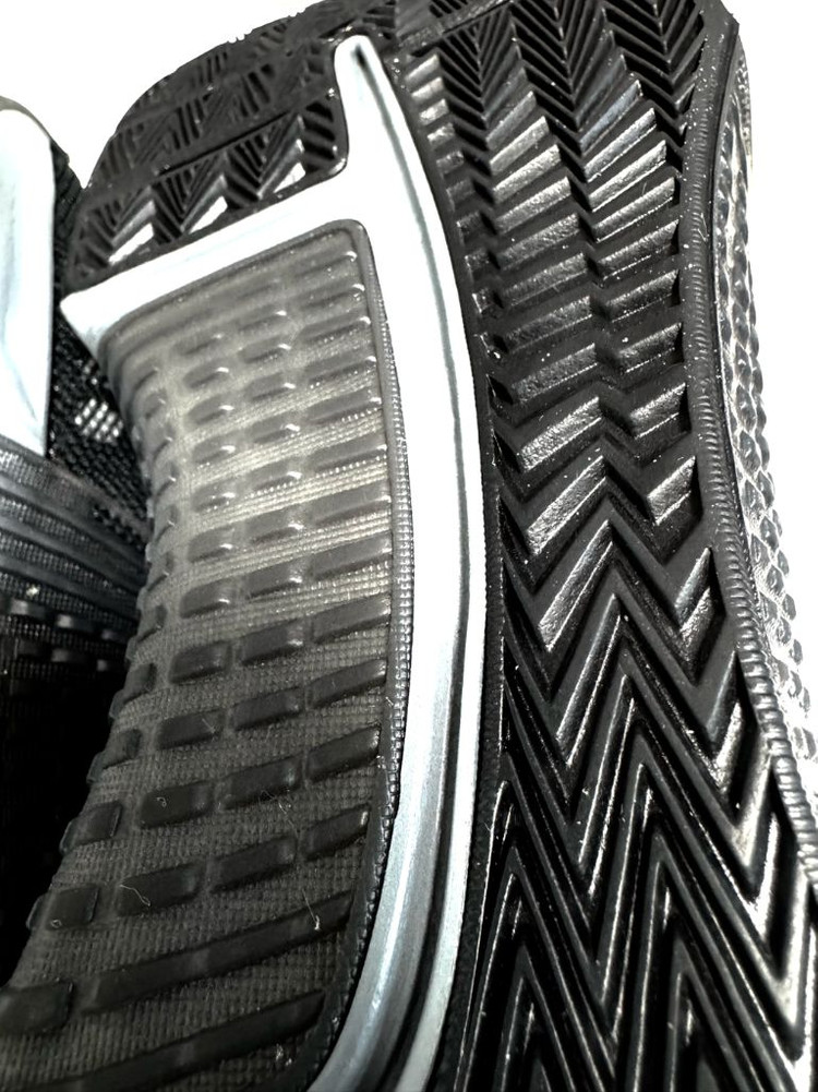 나이키 메트콘 9 블랙 운동화 275mm 1회 착용 팝니다.--7