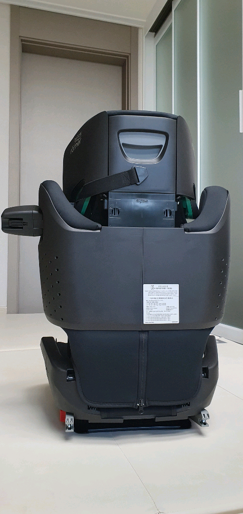 브라이텍스 키드픽스 아이사이즈+보호매트 새상품(아이소픽스 전용)--2