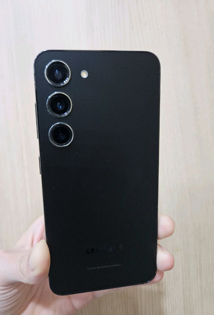 갤럭시 S23블랙 256G 팝니다--10