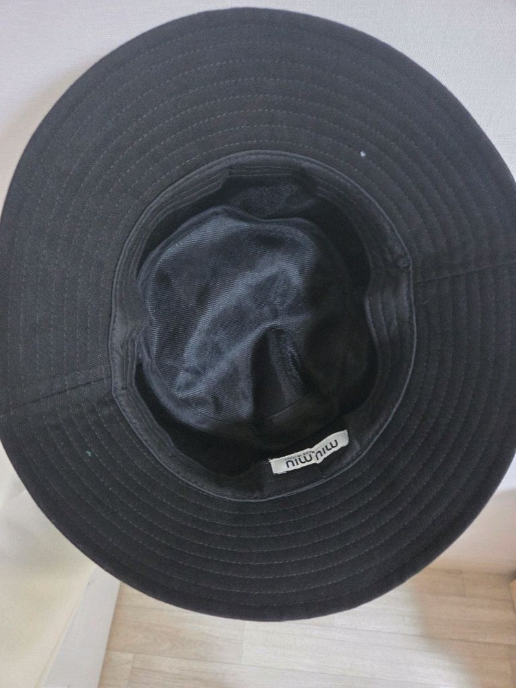 미우미우 버킷햇--1