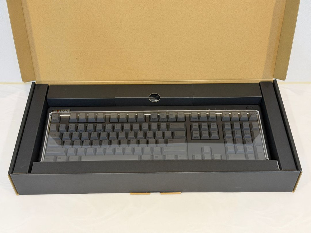 리얼포스 R3 30g 풀사이즈 키보드 판매합니다.--3