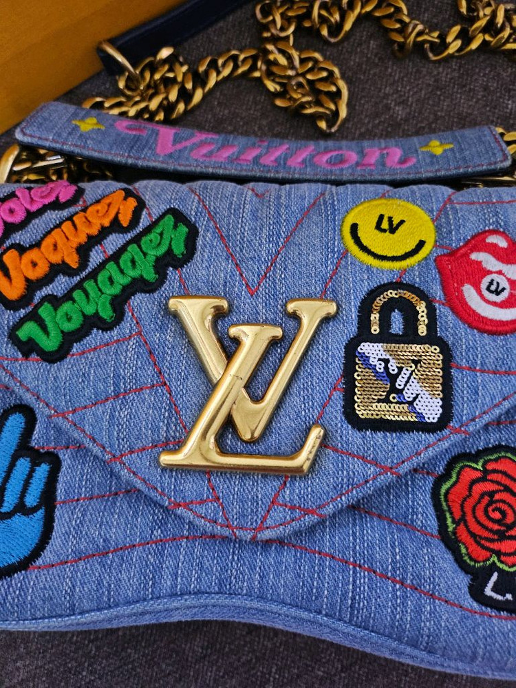 루이비통 뉴웨이브 체인백--2