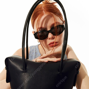 [새상품] 솔티페블(SALTY PEBBLE) COVER LEATHER BAG 토트백 숄더백 가방/ 유메르 메르레브 이미지