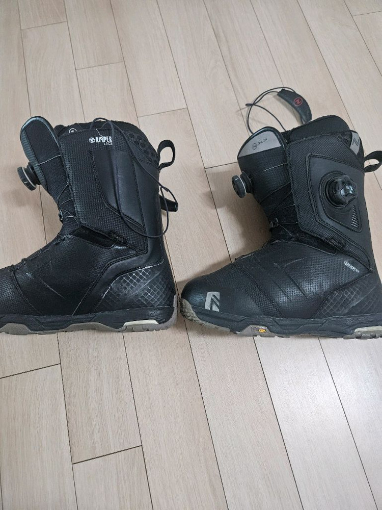 니데커 탈론(250)--1