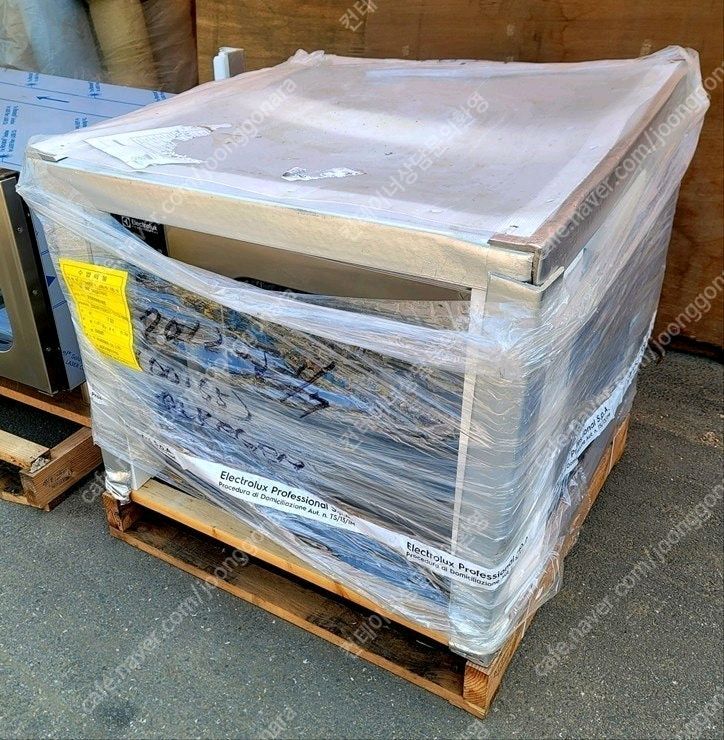 일렉트로룩스 콤비스티머6단 컴벡션 전기오븐 새제품 팝니다 이미지