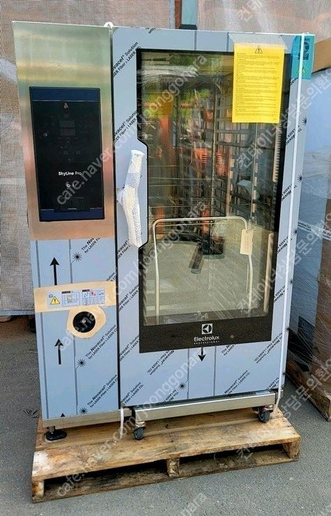 일렉트로룩스 콤비스티머6단 컴벡션 전기오븐 새제품 팝니다 이미지