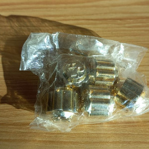 고전 공기 90년대 HOT 장난감 문방구 놀이 황금 금색 이미지