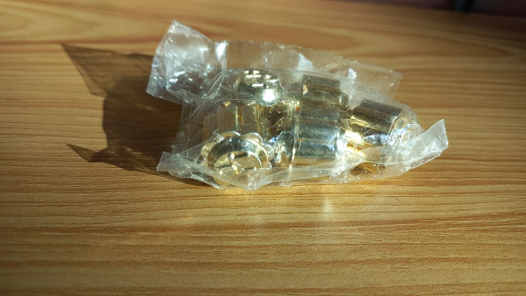 고전 공기 90년대 HOT 장난감 문방구 놀이 황금 금색 이미지