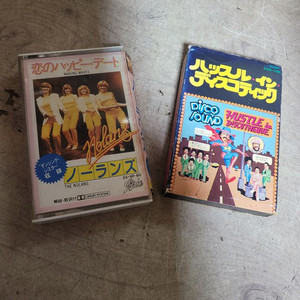 카세트 테이프/팝 - The Nolans, Hustle In Discotheque