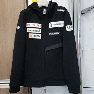 데상트 아우디 레플리카 후드집업 95/ 파타고니아 95