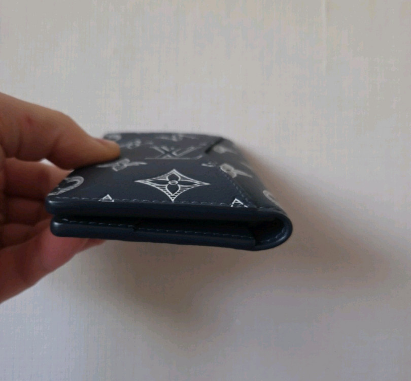 (새상품) 루이비통 쉐도우 네이비 오거나이저 카드지갑--2