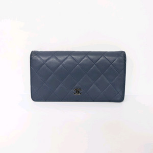 샤넬 캐비어 은장 CC로고 클래식 플랩 여성 장지갑