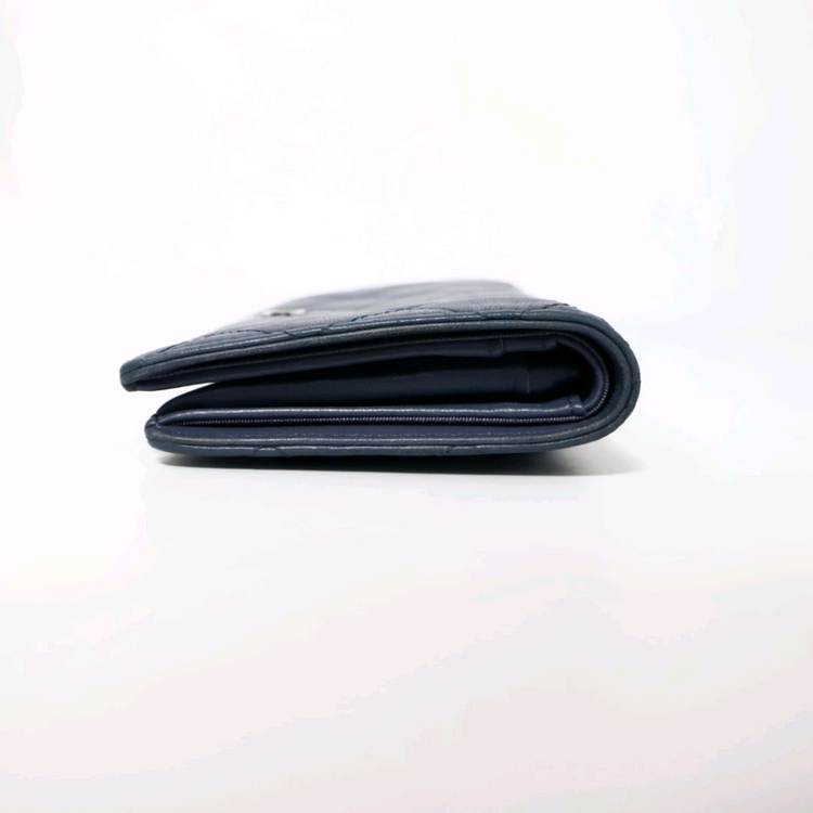 샤넬 캐비어 은장 CC로고 클래식 플랩 여성 장지갑--3