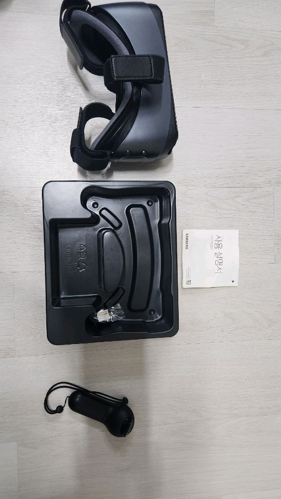 삼성 기어VR, 컨트롤러--2