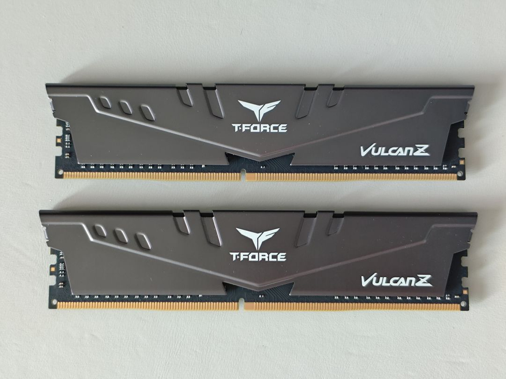 팀그룹 DDR4 CL18 4000MHz 16GB x 2 (32GB) 데스크탑용--1