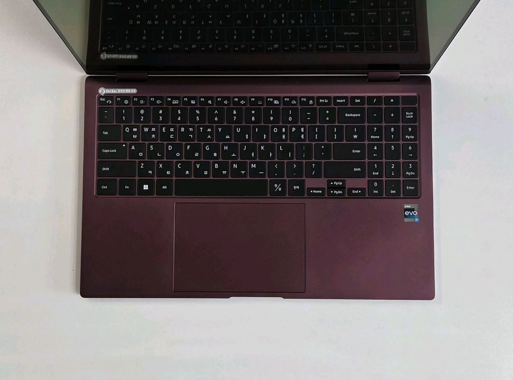 삼성 갤럭시북2 프로360 32GB 1TB 판매합니다--1