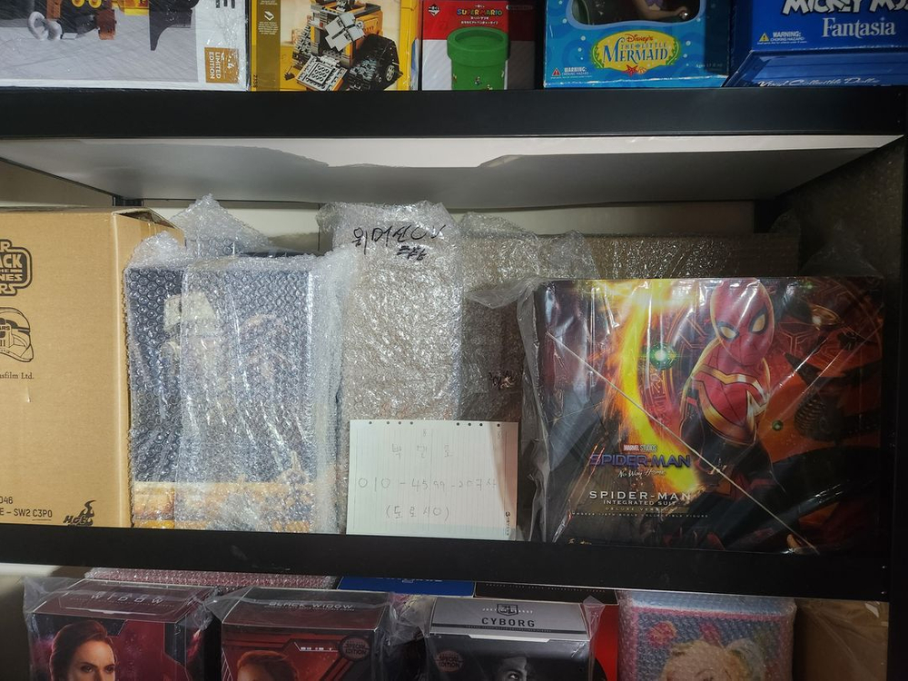 핫토이,수수토이즈,블랙위도우,앤트맨,아소카,스파이더맨,아이언맨,겐트리,할리퀸,로키, 네온테크,아나킨,스타워즈--7