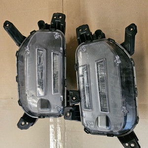 쏘렌토 MQ4 PE 프론트 범퍼 안개등