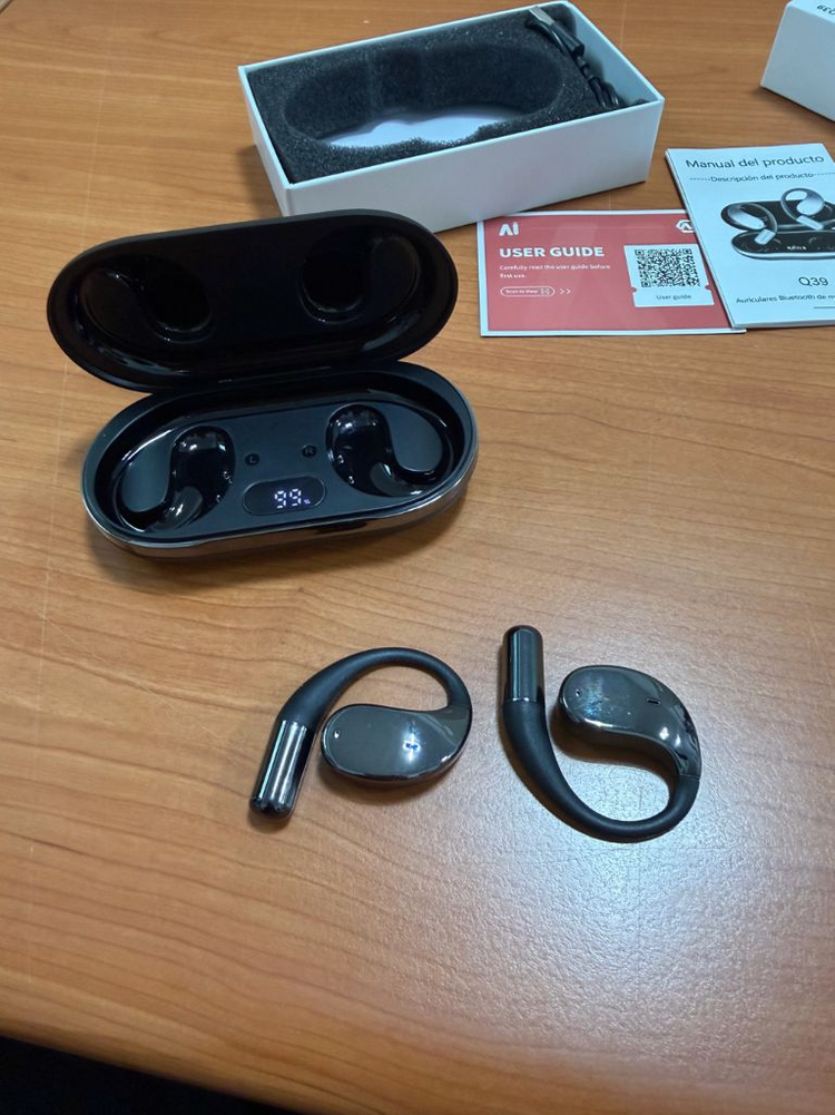 Q39 무선 이어폰 LED 디스플레이--5