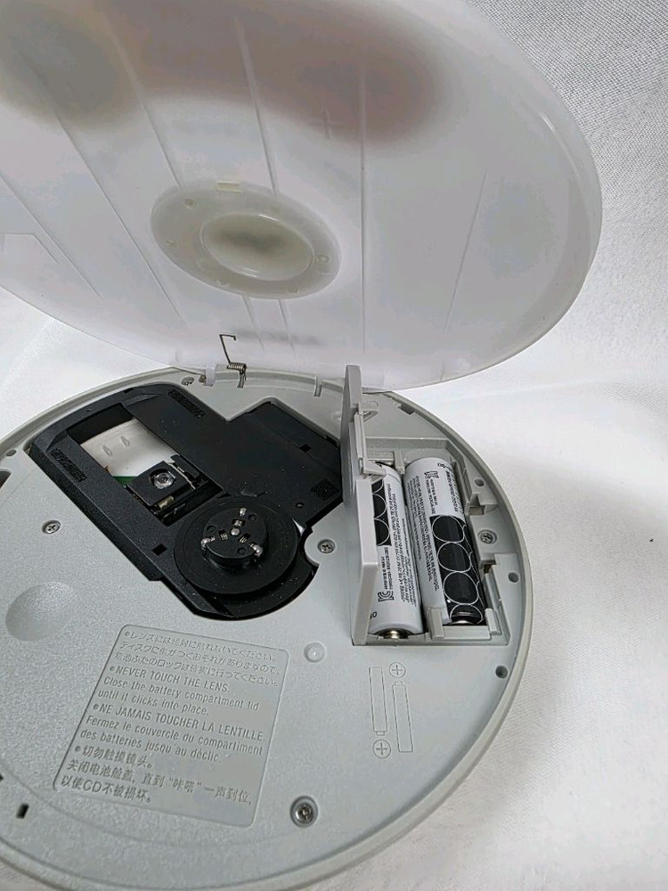 소니 CD플레이어--2