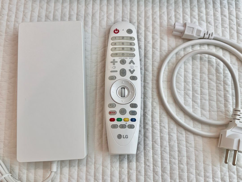 LG 시네빔 HU70LA (실사용 77시간) 이미지