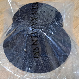 (새제품) 헬렌카민스키 발랑스6 [국내 정품보증서] 롯데백화점구입