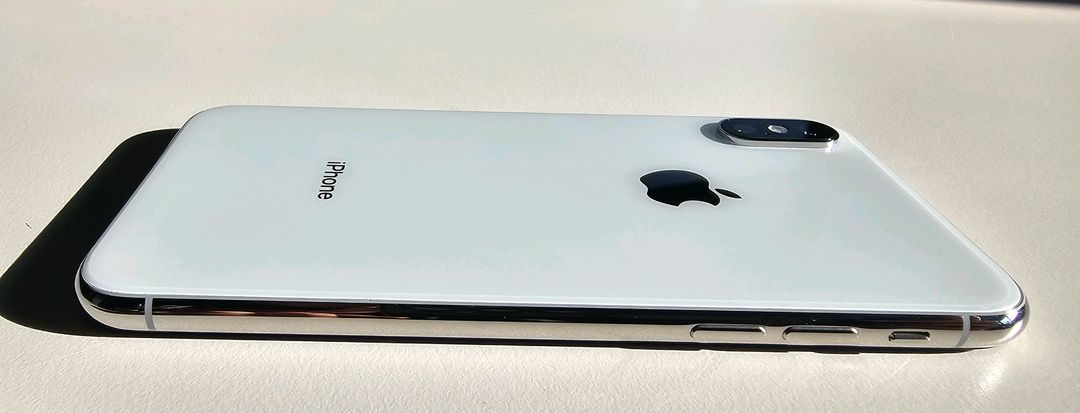 아이폰XS 512GB S급 실버 배터리100% 무음카메라 3utools 인증 이미지