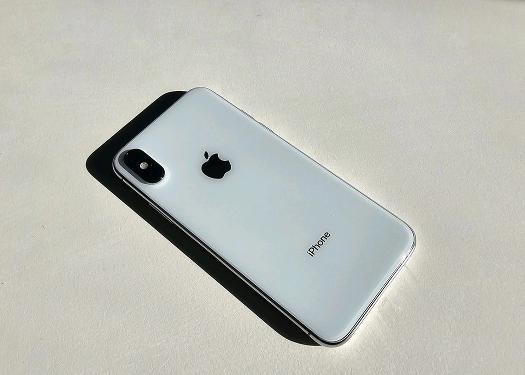 아이폰XS 512GB S급 실버 배터리100% 무음카메라 3utools 인증 이미지