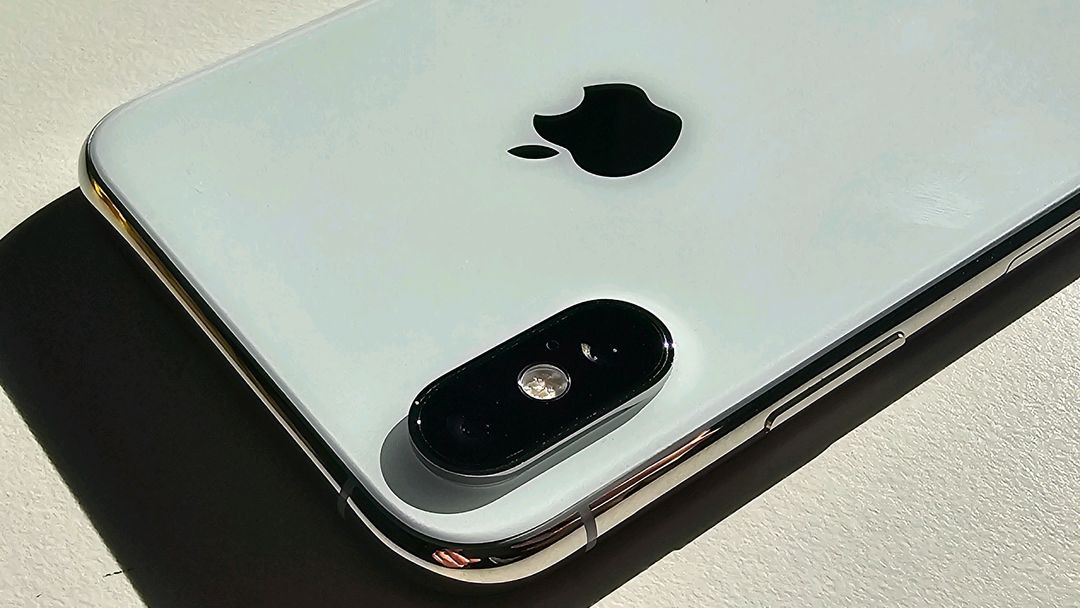 아이폰XS 512GB S급 실버 배터리100% 무음카메라 3utools 인증 이미지