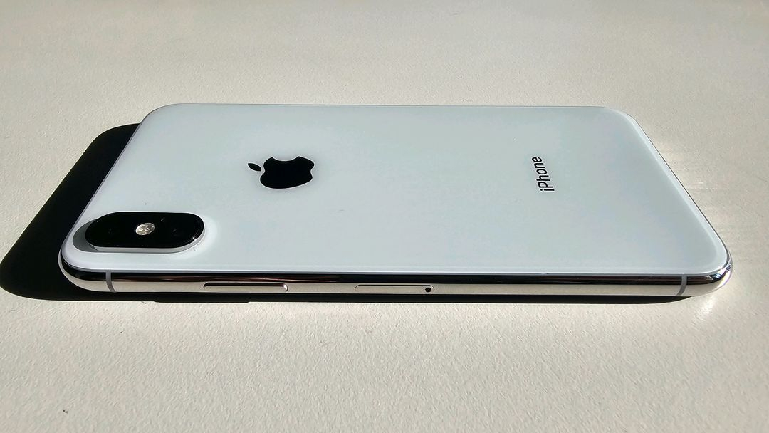 아이폰XS 512GB S급 실버 배터리100% 무음카메라 3utools 인증 이미지