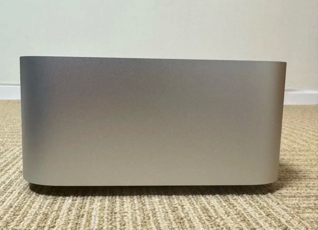 맥스튜디오 M1 Max 이미지